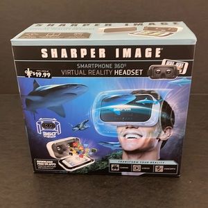 Sharper image virtual reality headset